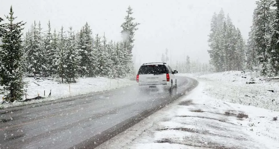 How to Safely Navigate Colorado Winter Weather: Tips for Avoiding Auto Accidents